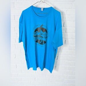 Women's Blue Graphic Tee Throw Me To The Wolves